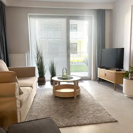Podczele, Z Tarasem, Ogródkiem I Garażem Podziemnym Apartament *